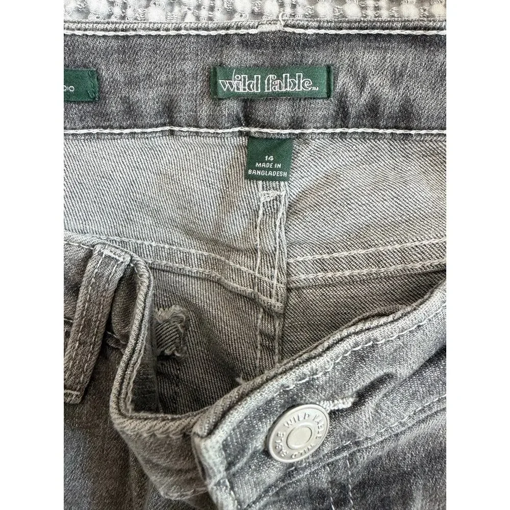 Wild Fable Gray Mid Rise Flare Jeans Size 14 - Picture 2 of 7